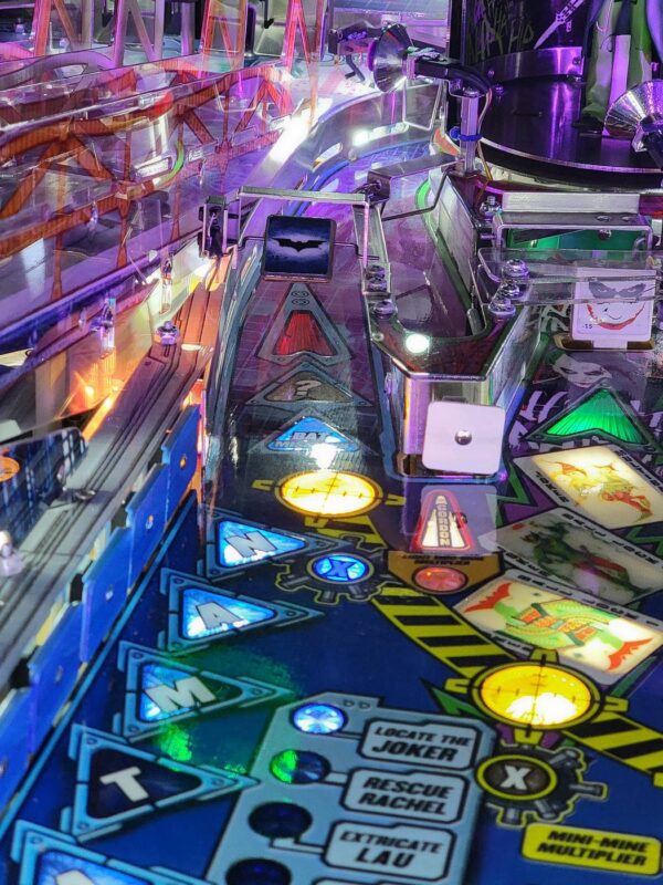 Batman Dark Knight Pinball Machine by Stern - Image 7